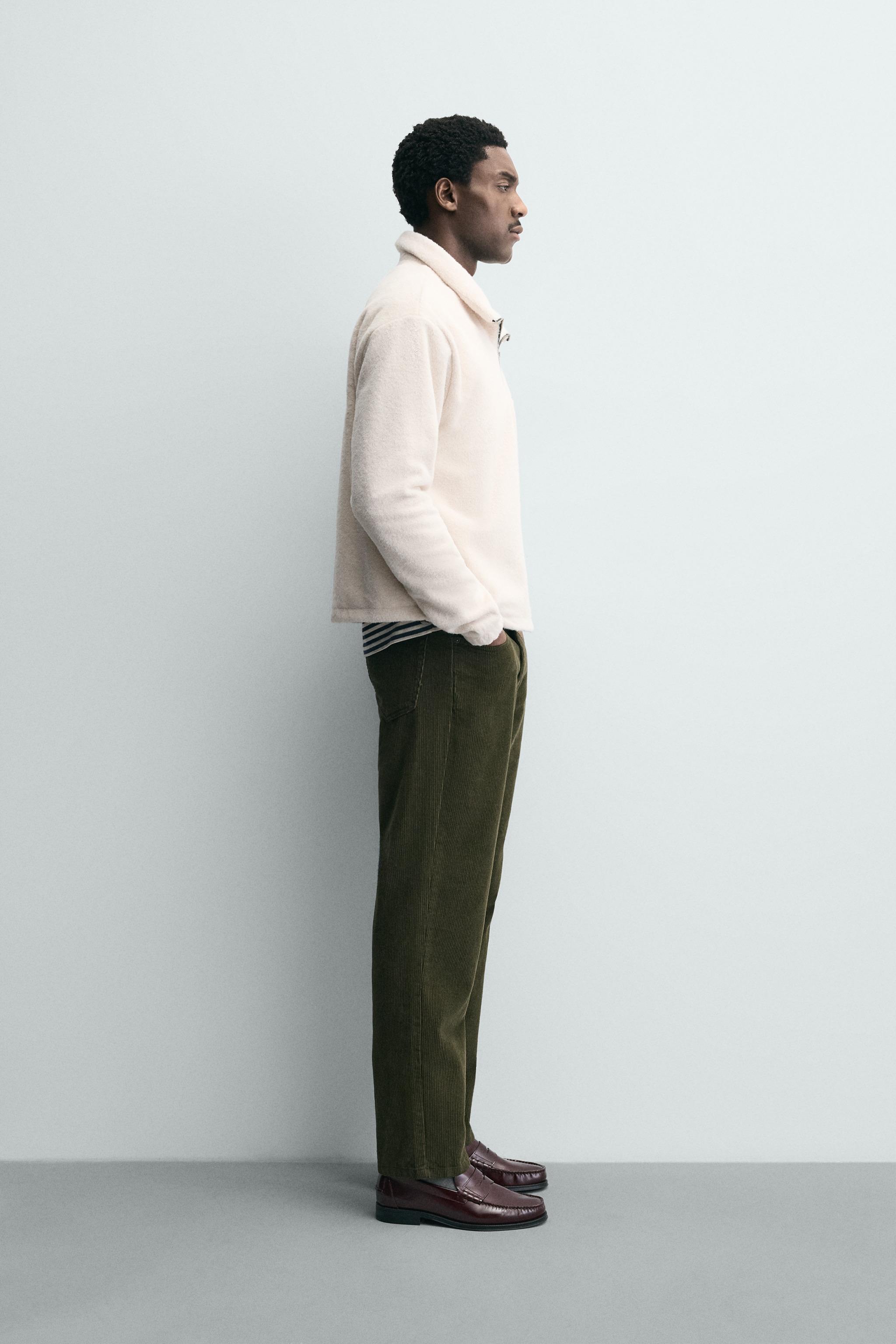 FLEECE QUARTER-ZIP SWEATSHIRT